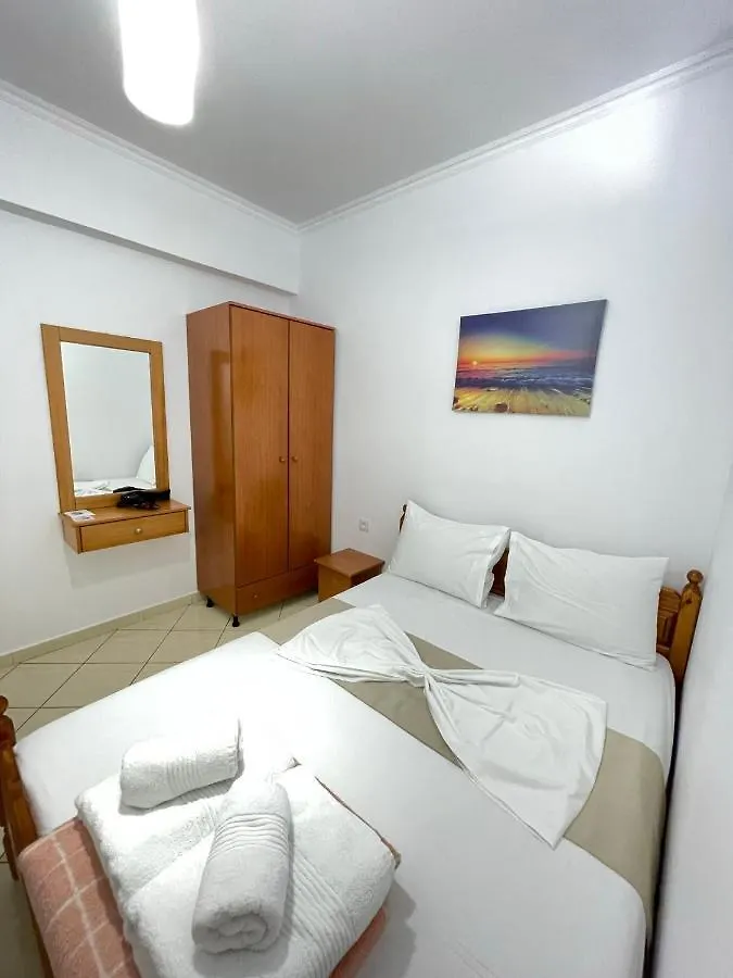 הימארה Spilea Apartments